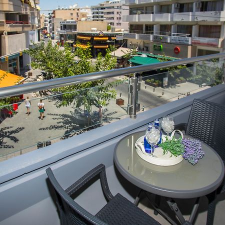 Blazer Residence Larnaca Buitenkant foto